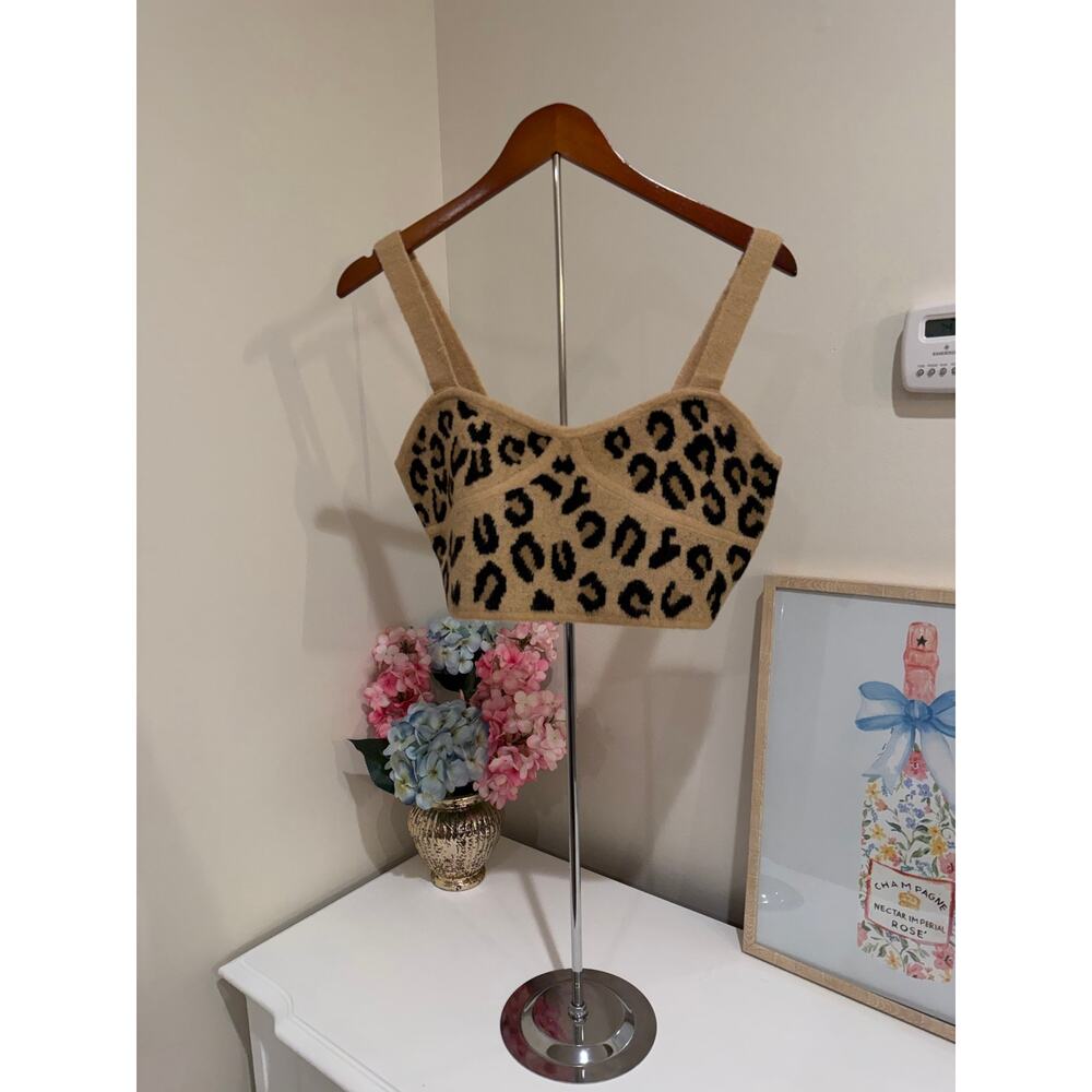 Grey Lab Leopard Bustier Knit Crop Top – NWT-Size Large